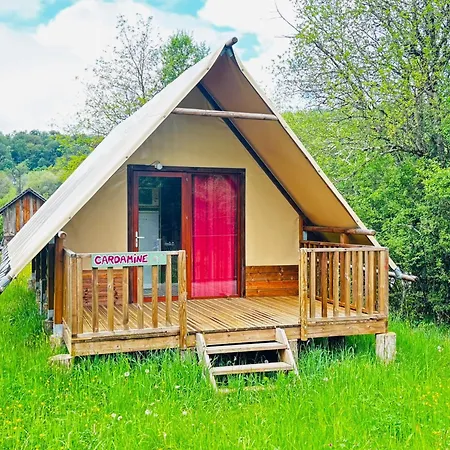 Ecodomaine Chemins De Traverse キャンプ場
