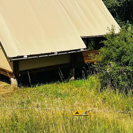Ecodomaine Chemins De Traverse Campsite *