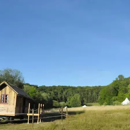 キャンプ場 Ecodomaine Chemins De Traverse オーブリーヴ
