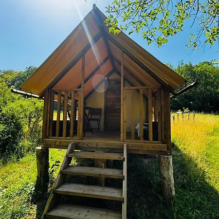 Campsite Ecodomaine Chemins De Traverse
