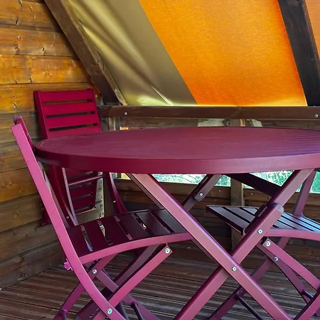 キャンプ場 Ecodomaine Chemins De Traverse